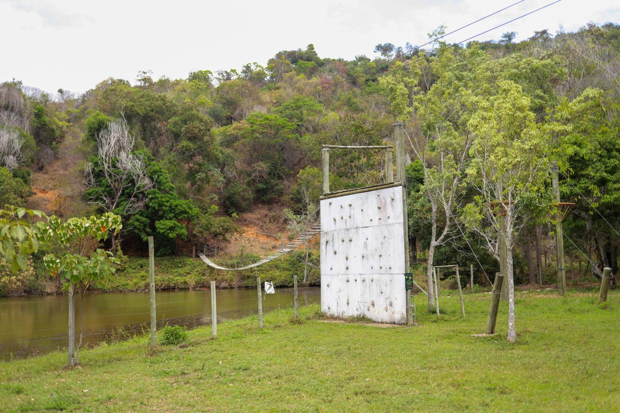 Vale Silvestre Eco Park Hotel Governador Valadares Luaran gambar